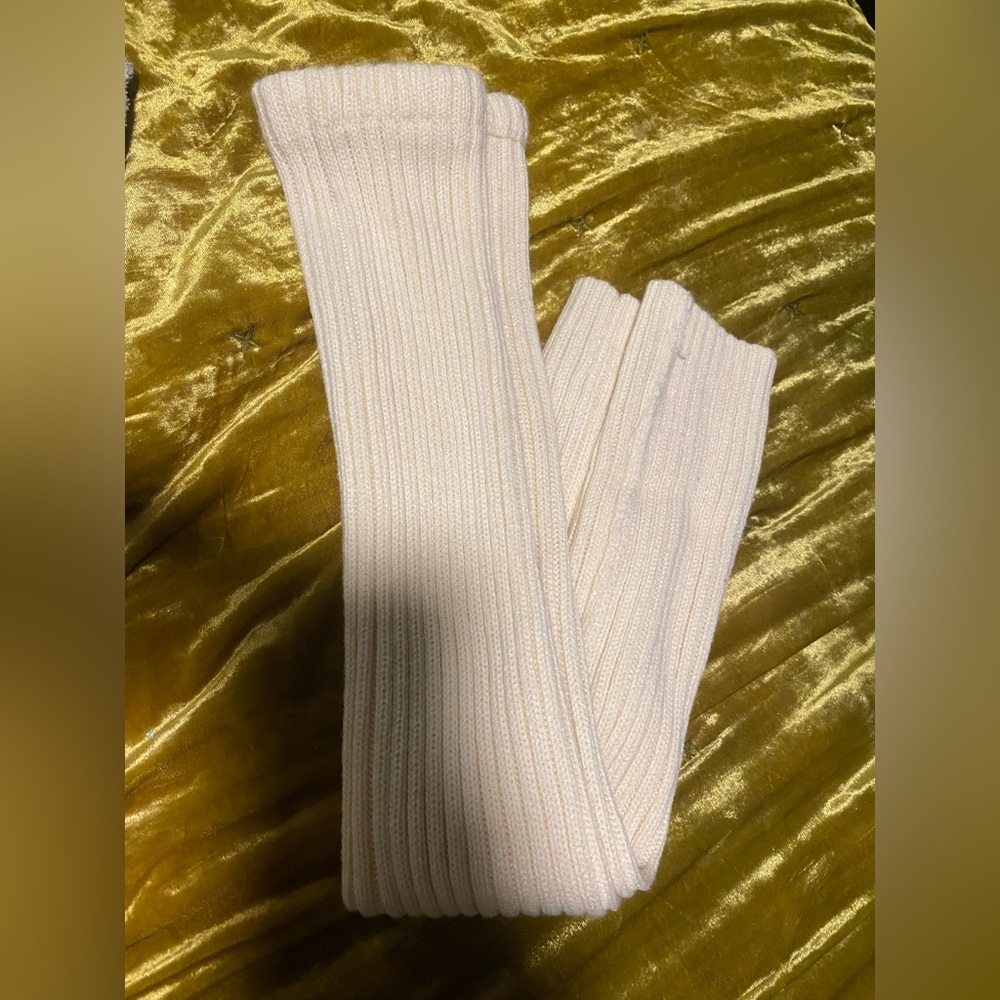 Brandy Melville white leg warmers arm warmers